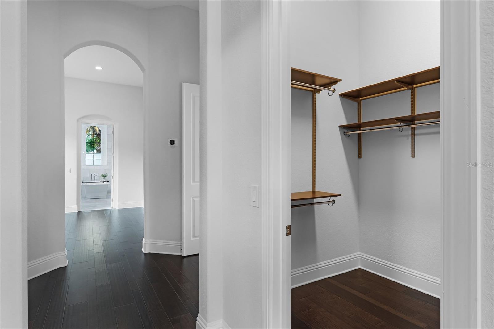 Image 72 of 95 For 4065 Isabella Circle