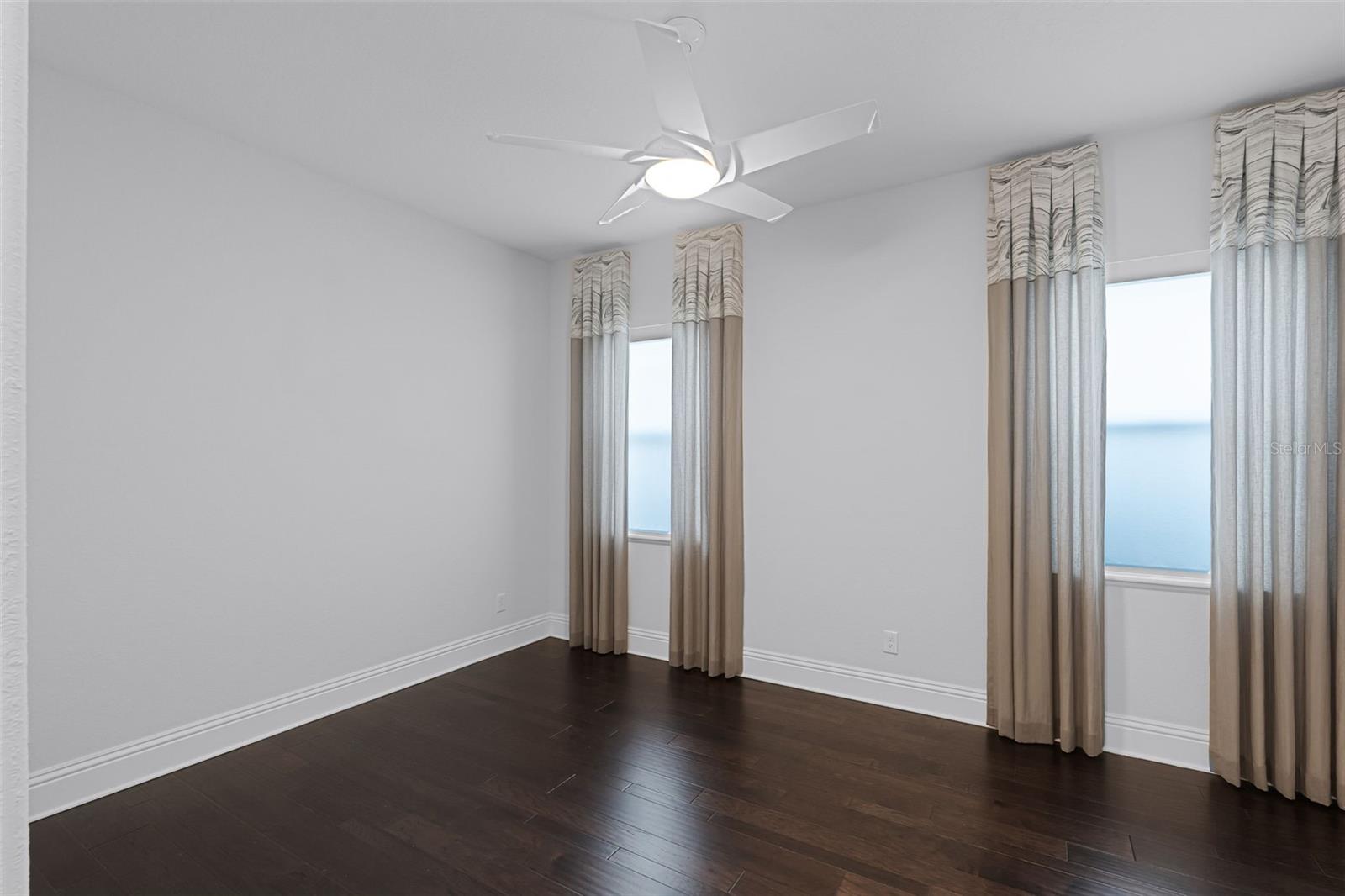 Image 79 of 95 For 4065 Isabella Circle