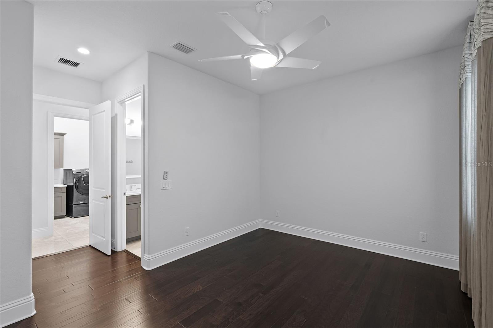 Image 80 of 95 For 4065 Isabella Circle