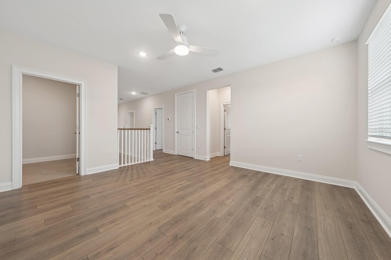 Image 12 of 39 For 13187 Telsen Street 38