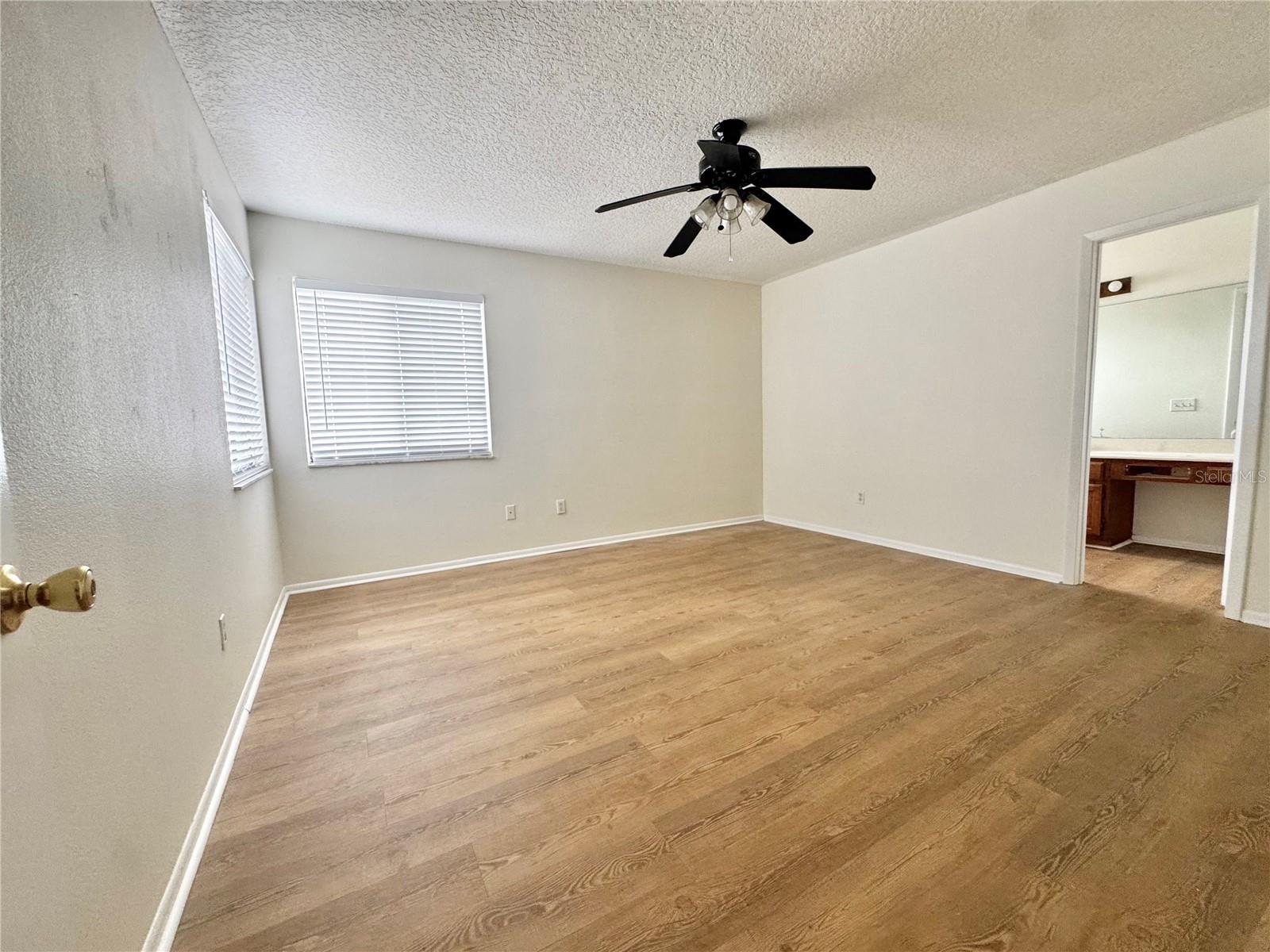 Image 11 of 14 For 310 Foxboro Court
