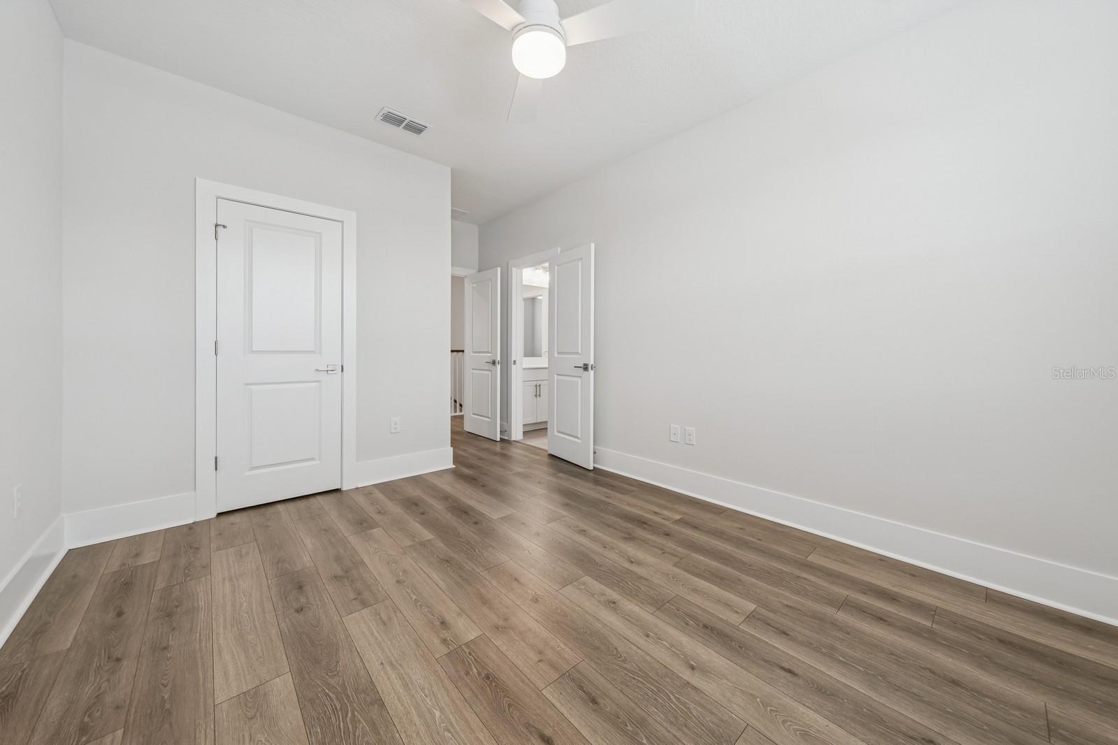 Image 24 of 38 For 13181 Telsen Street 39