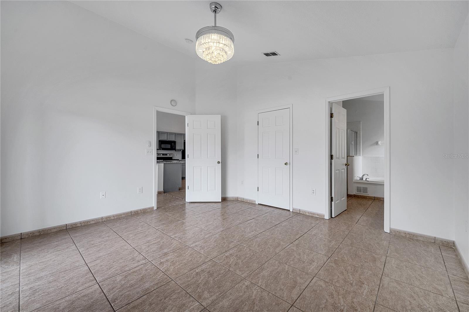 Image 13 of 52 For 2422 Black Powder Lane