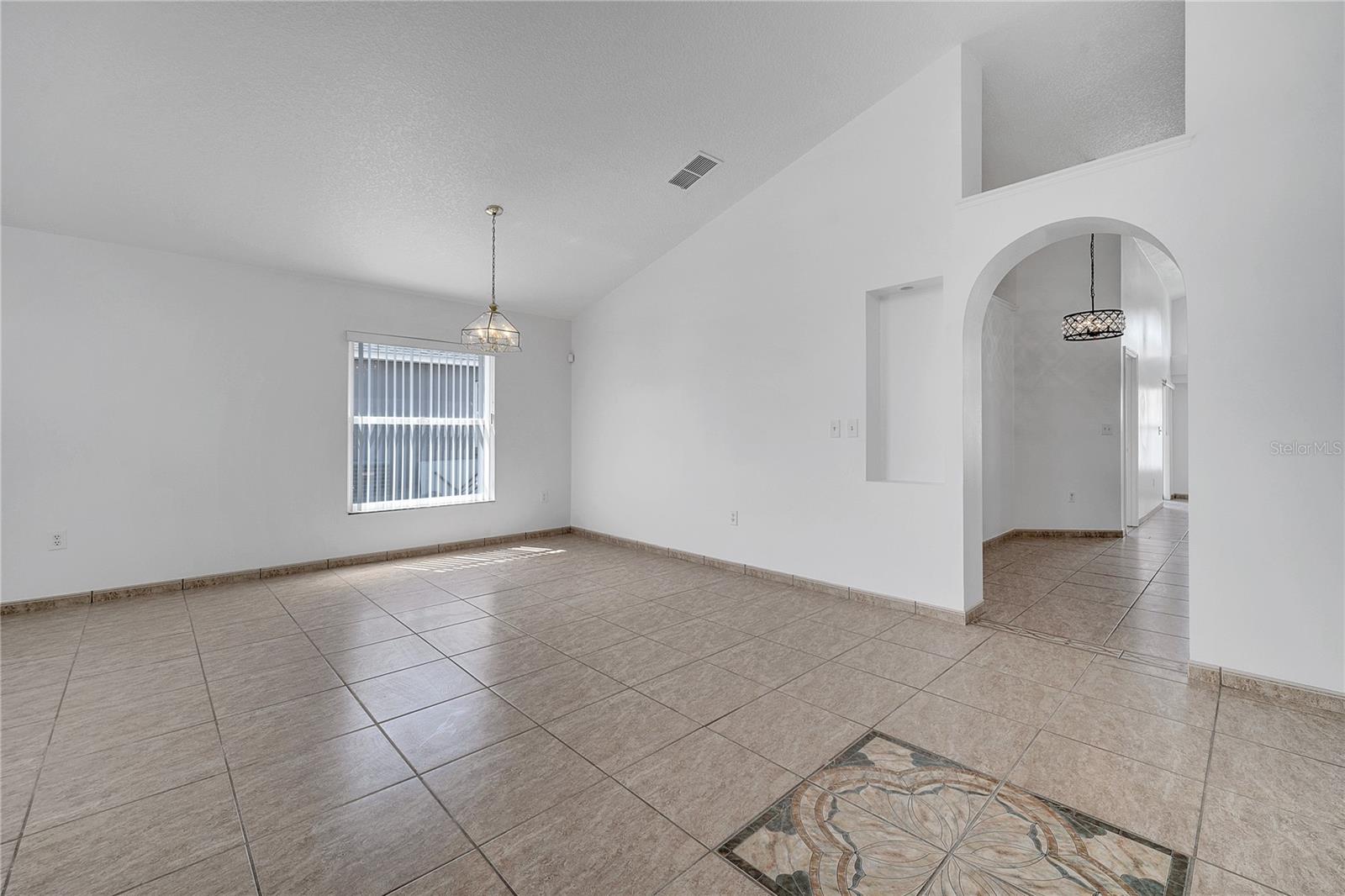Image 15 of 52 For 2422 Black Powder Lane
