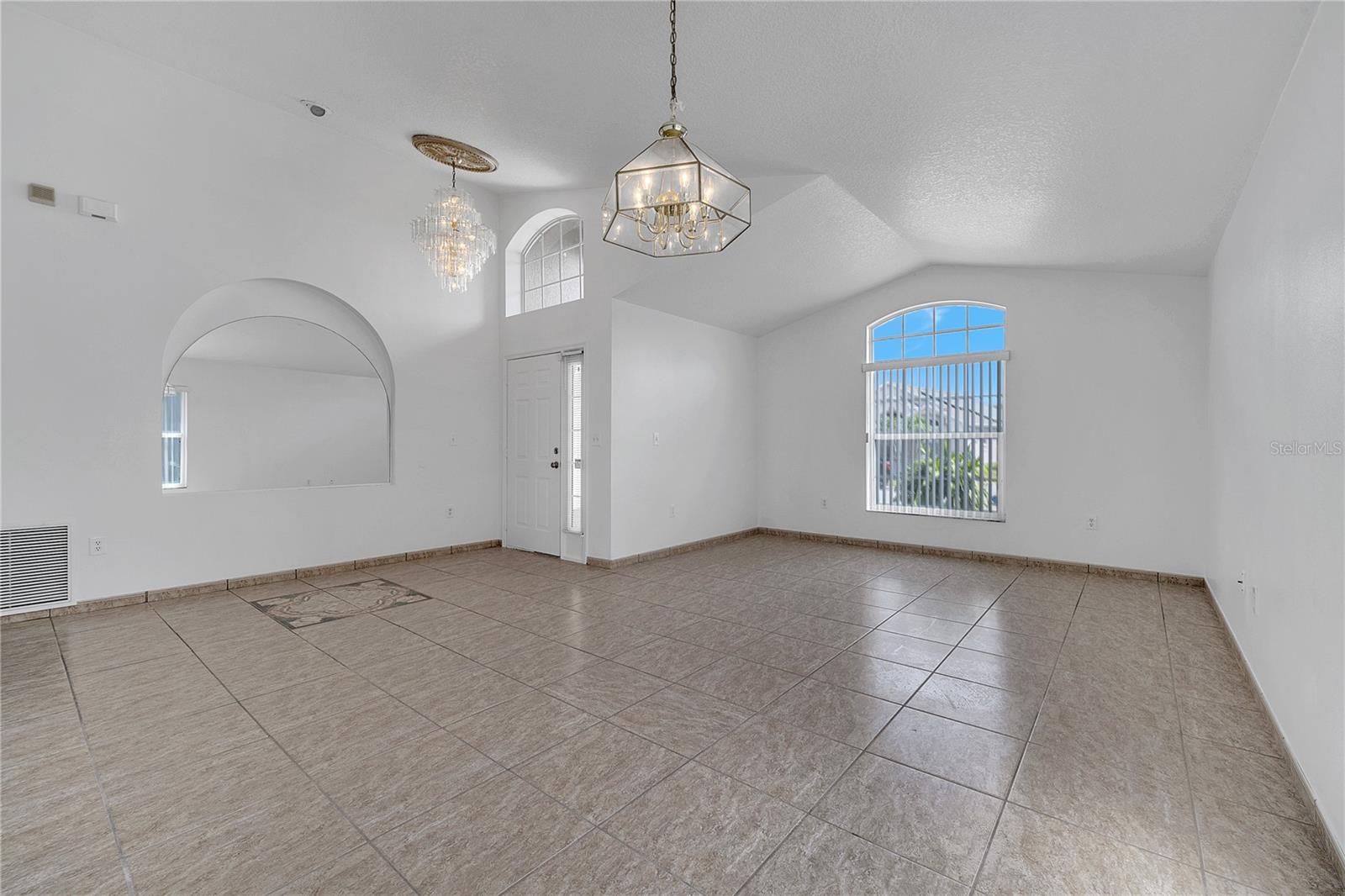 Image 16 of 52 For 2422 Black Powder Lane