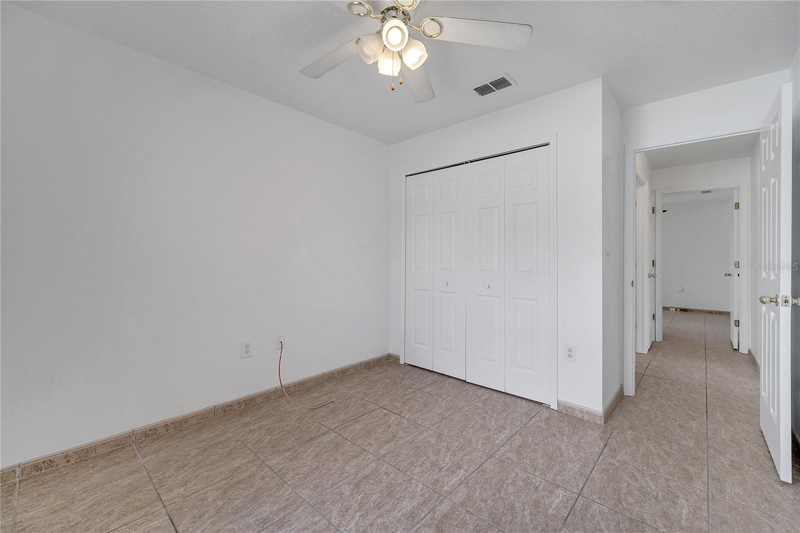 Image 18 of 52 For 2422 Black Powder Lane