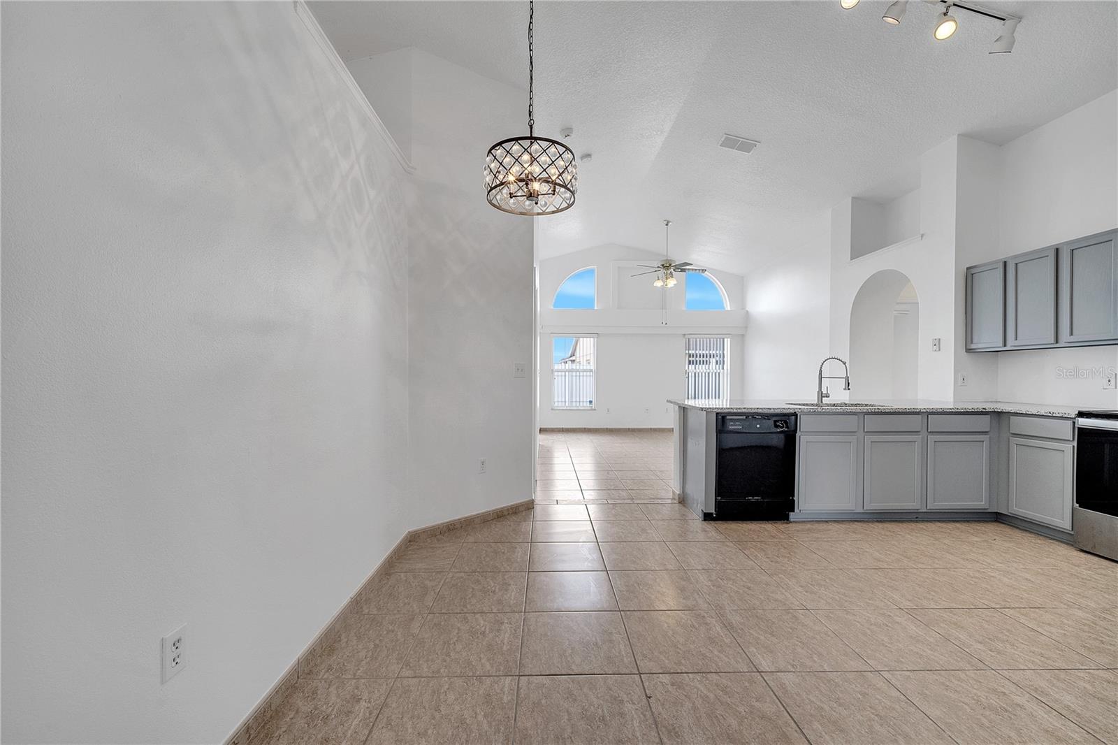 Image 9 of 52 For 2422 Black Powder Lane
