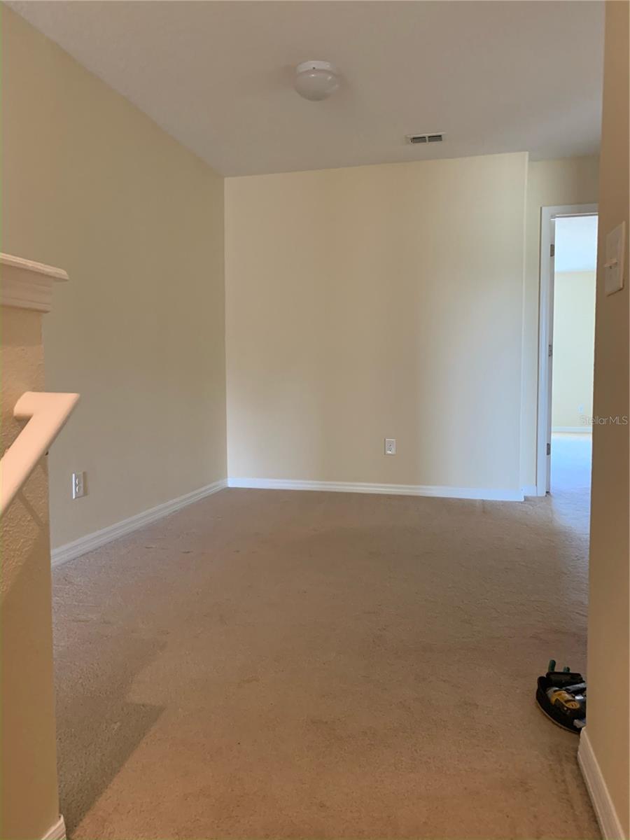Image 8 of 13 For 15511 Campden Street