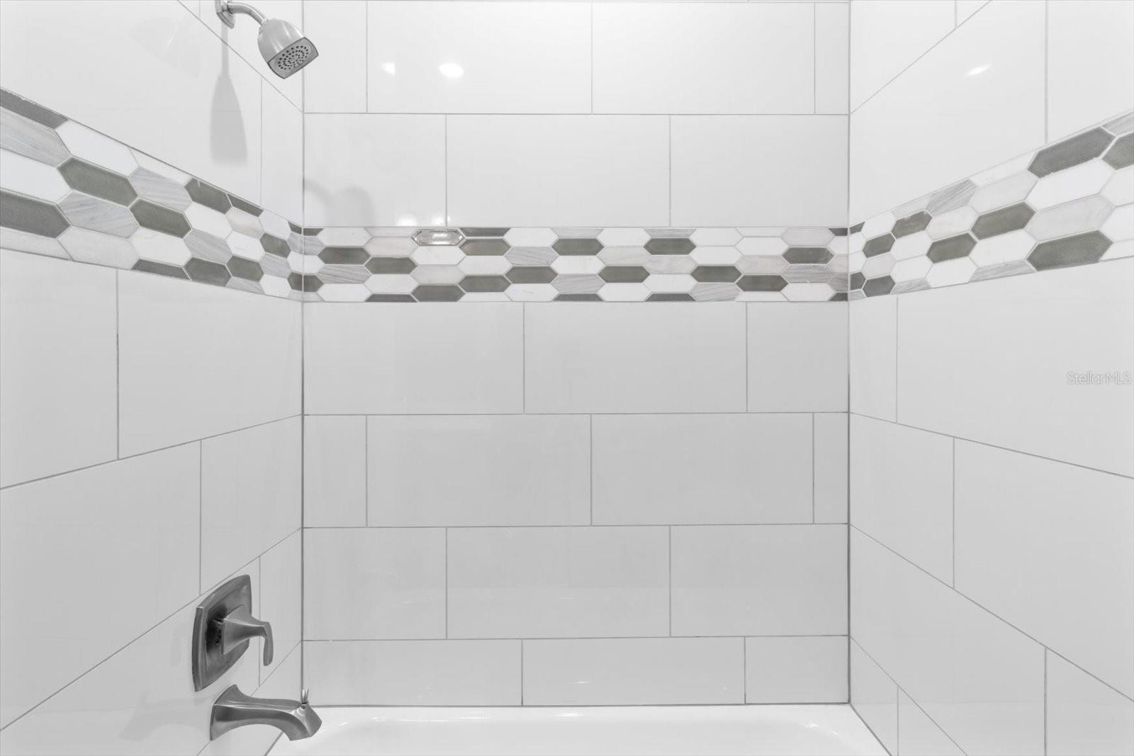 Image 10 of 54 For 9 Stokesia Court S