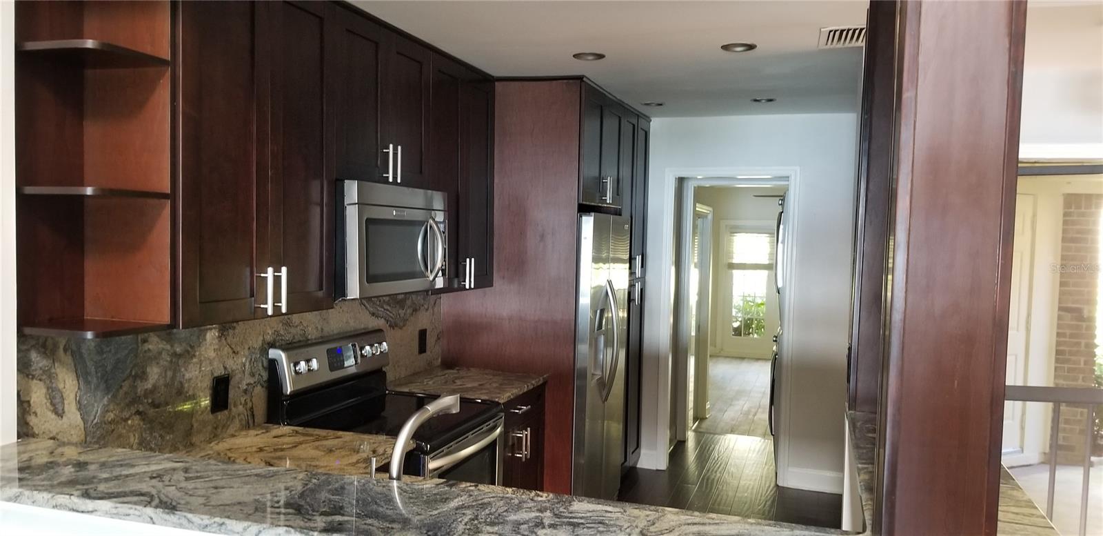 Image 9 of 28 For 7656 Spring Bay Cove S