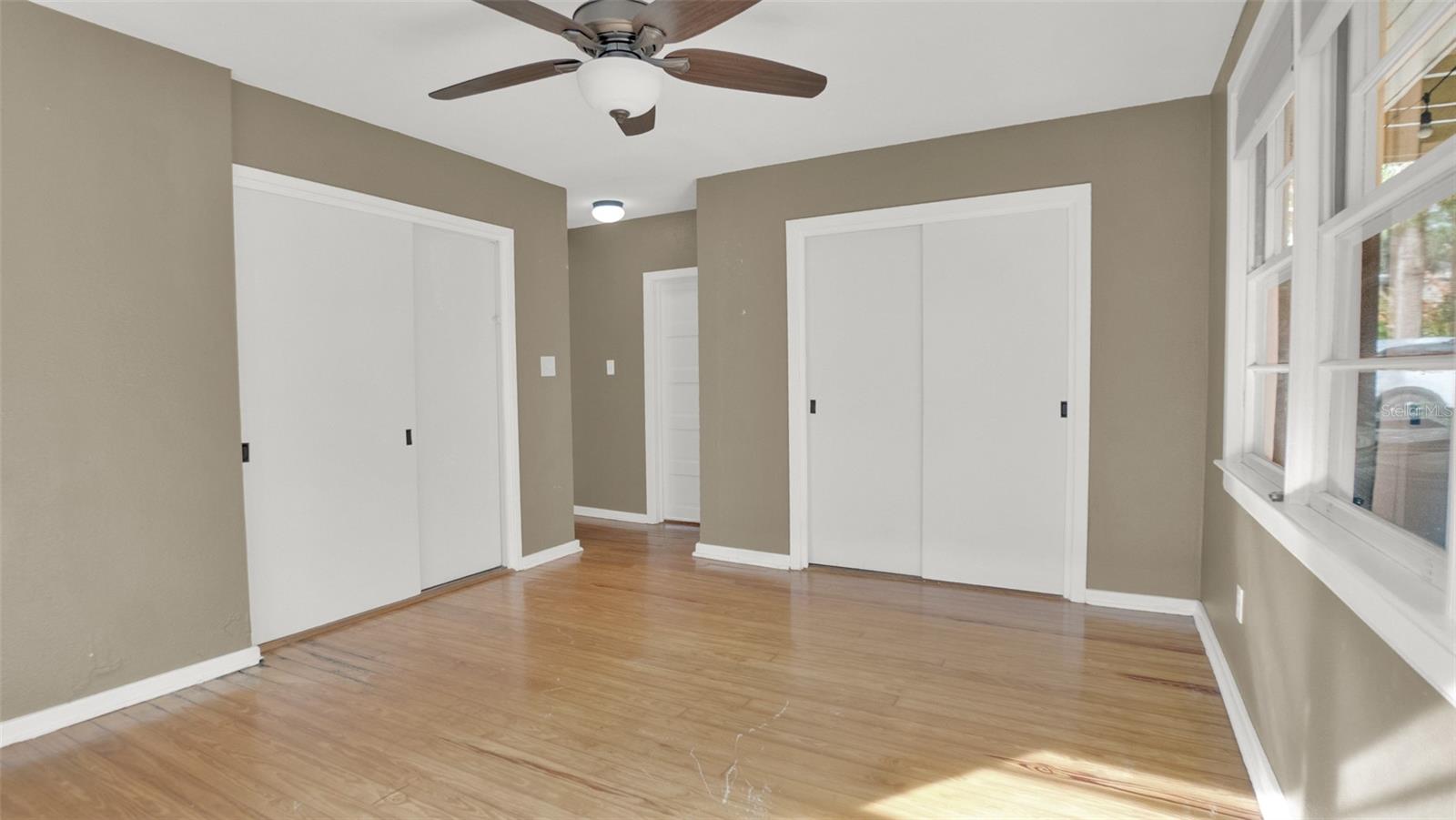 Image 15 of 30 For 341 Hillman Avenue