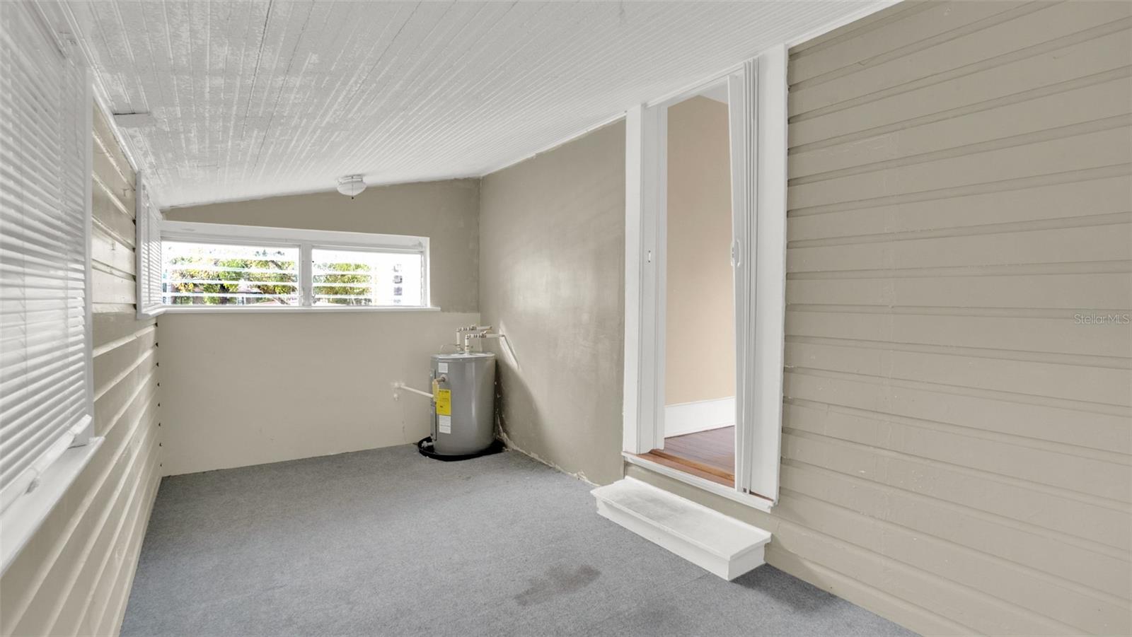 Image 23 of 30 For 341 Hillman Avenue