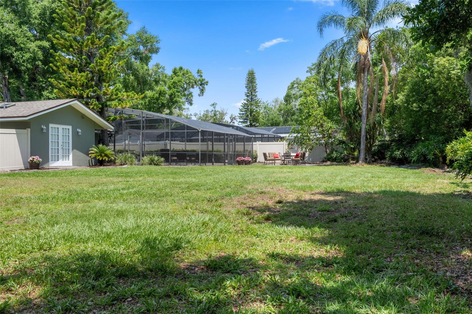 Image 41 of 71 For 103 Greenleaf Lane