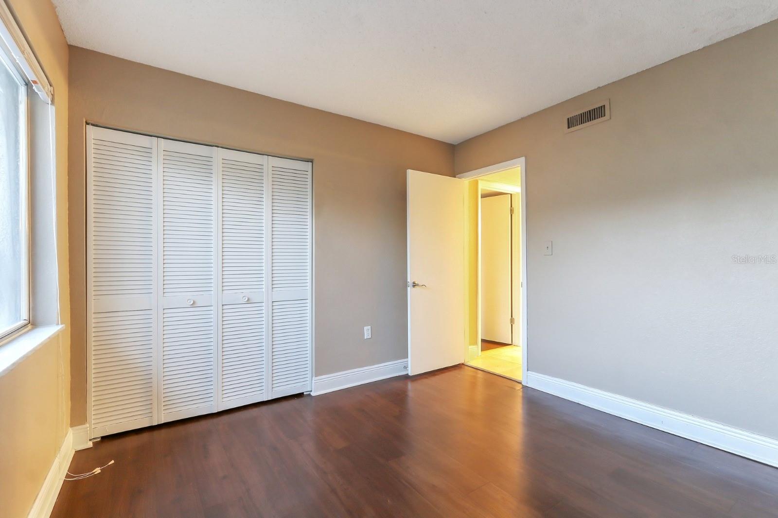 Image 8 of 20 For 4727 Texas Avenue 4727c
