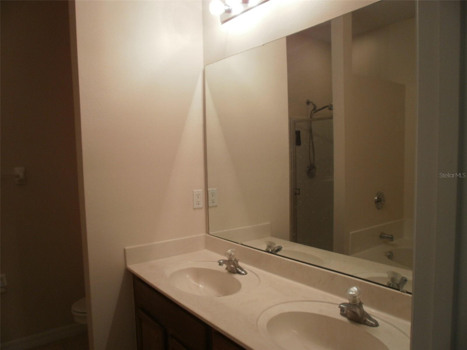 Image 10 of 17 For 7739 Newlan Drive