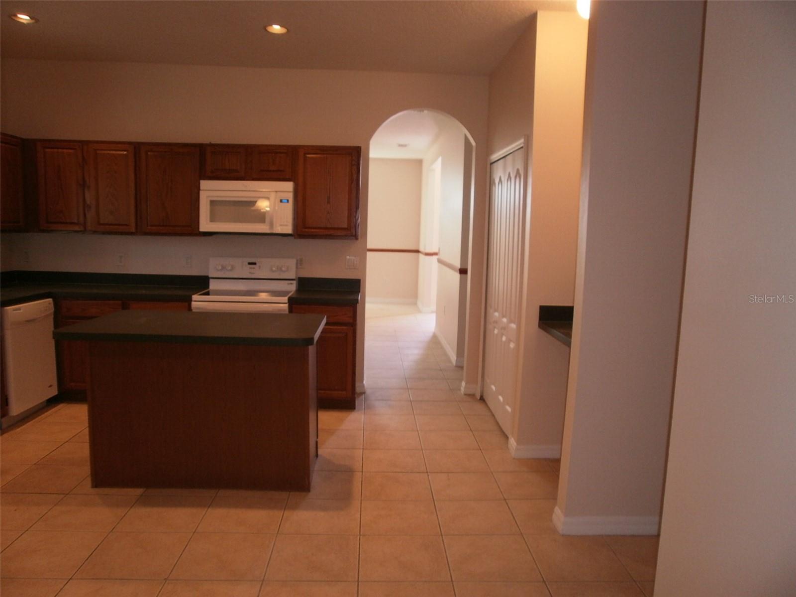 Image 5 of 17 For 7739 Newlan Drive