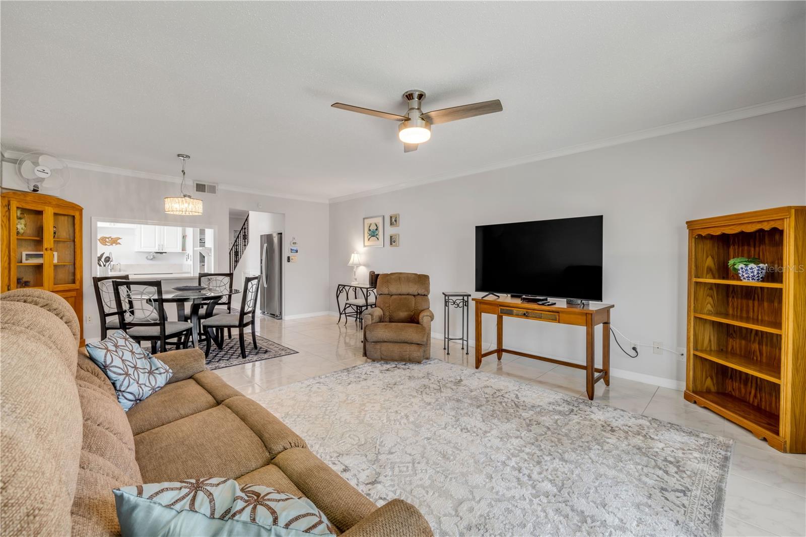 Image 12 of 32 For 2750 Ocean Shore Boulevard 350
