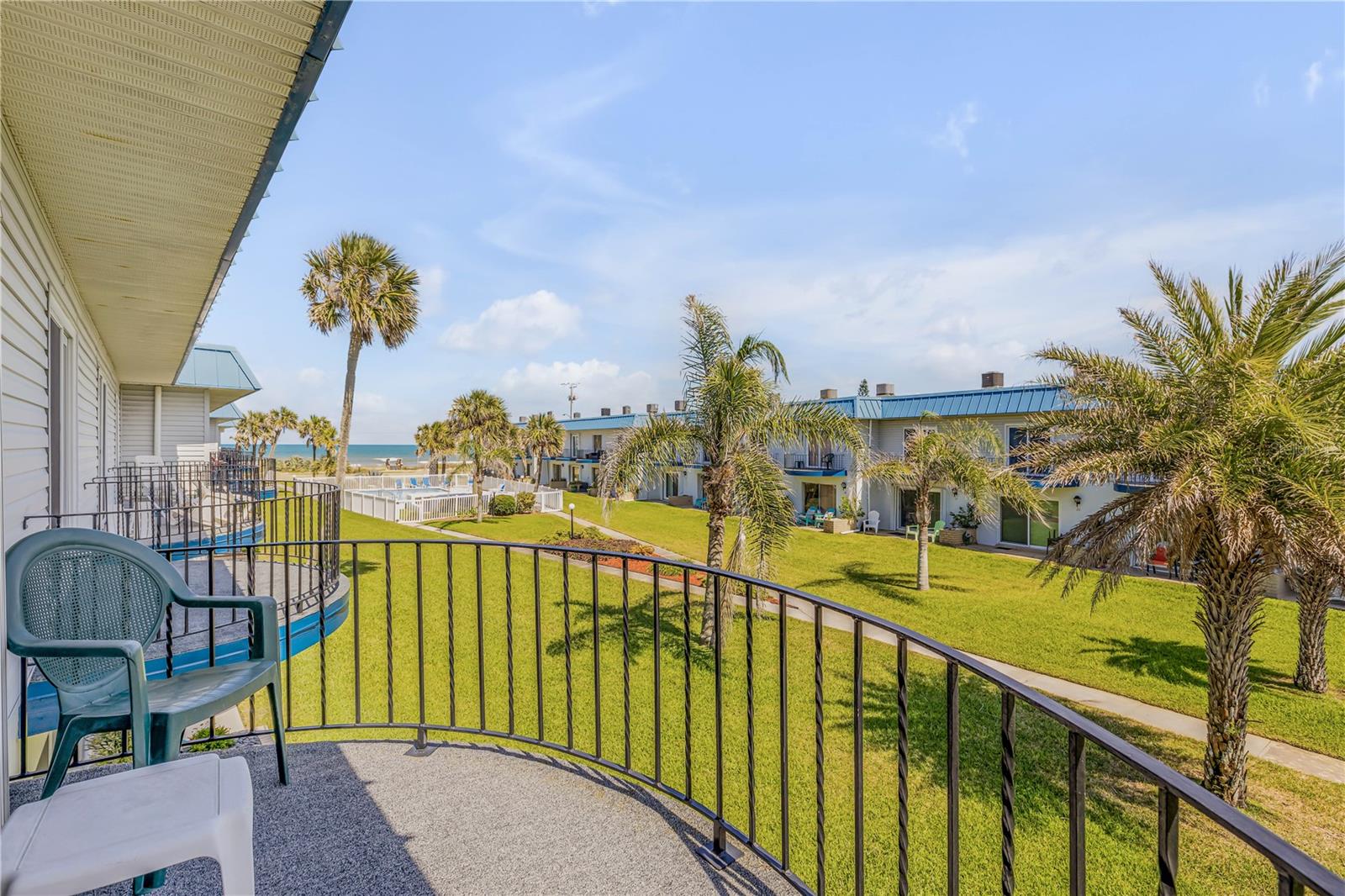 Image 18 of 32 For 2750 Ocean Shore Boulevard 350