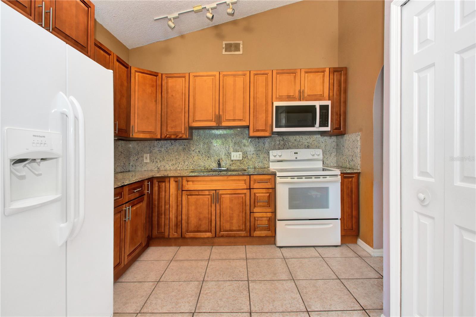 Image 10 of 21 For 107 Pamala Court