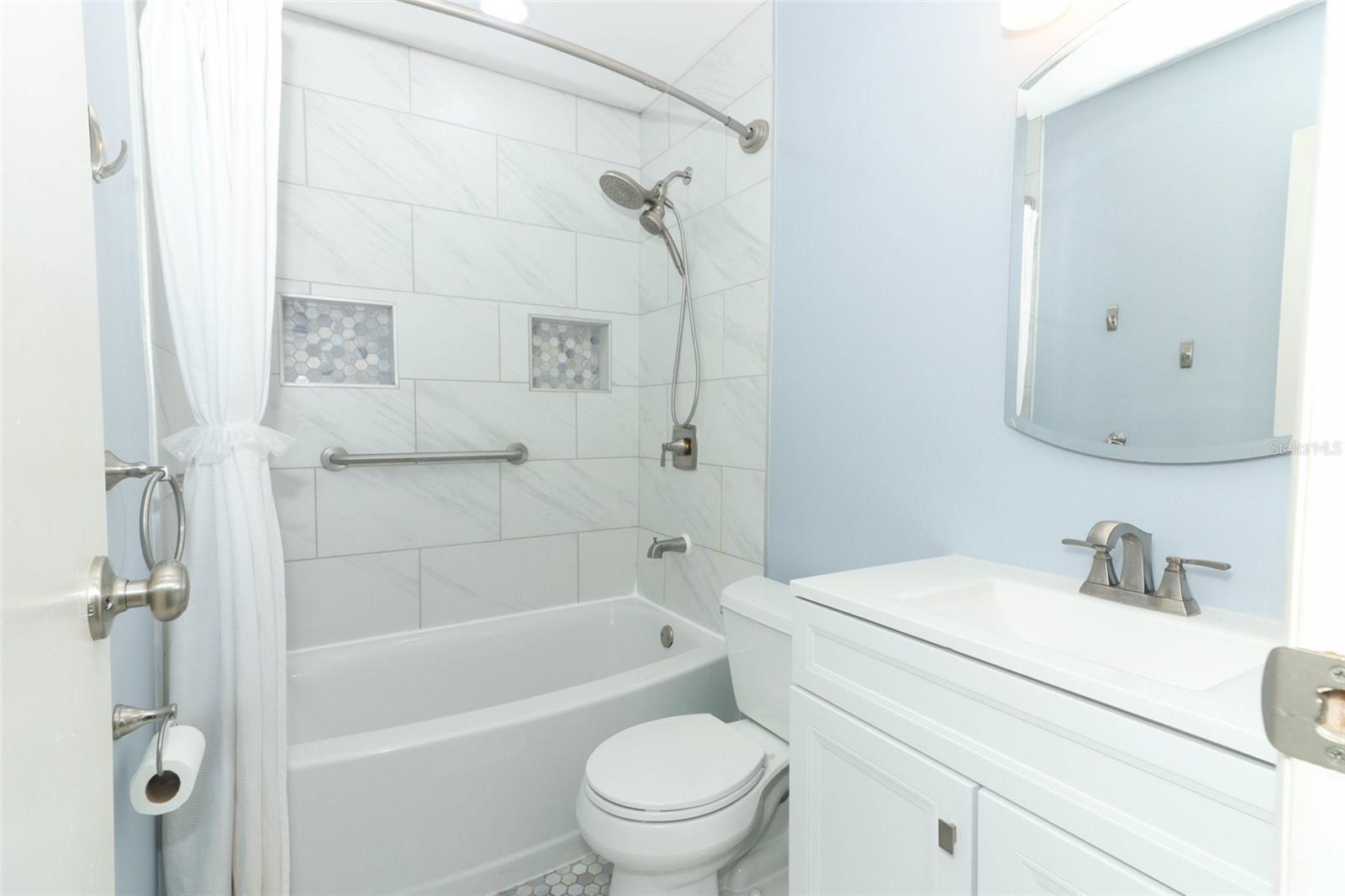 Image 15 of 32 For 205 Sanora Boulevard