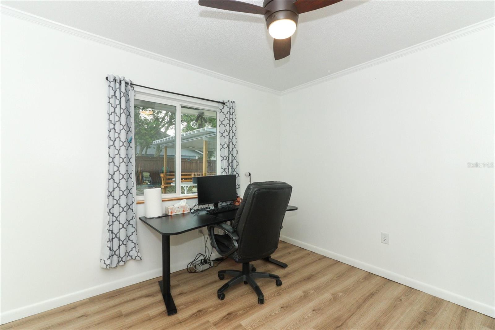 Image 17 of 32 For 205 Sanora Boulevard