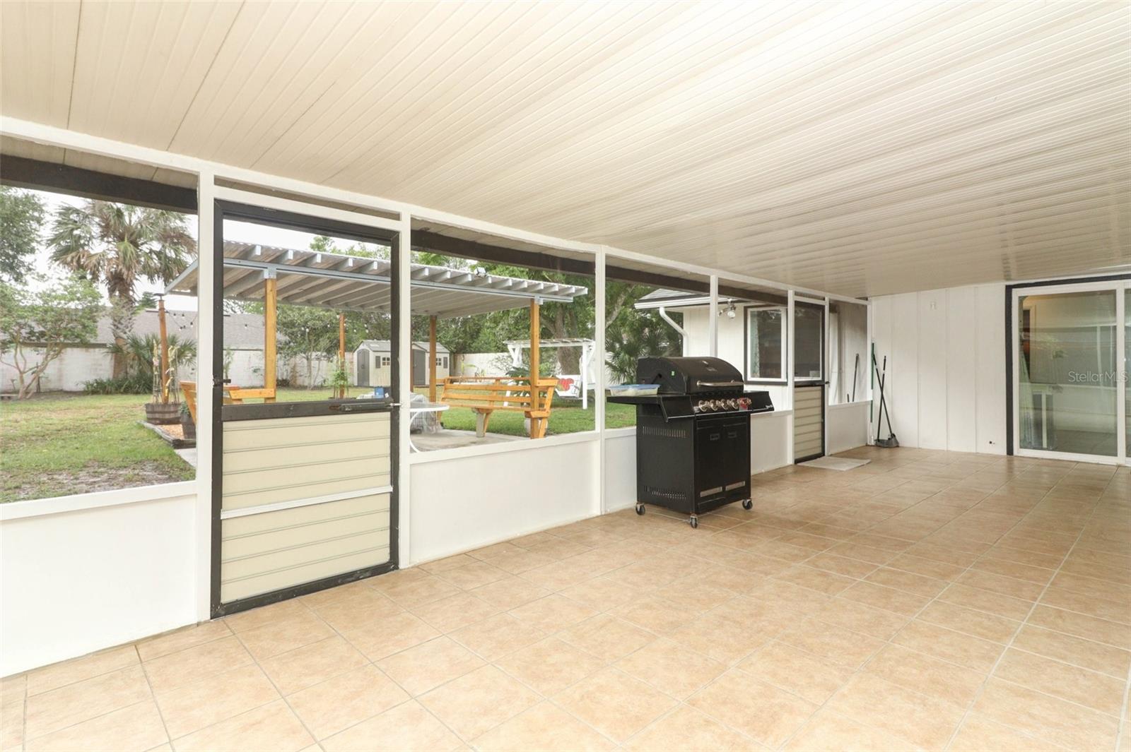 Image 21 of 32 For 205 Sanora Boulevard