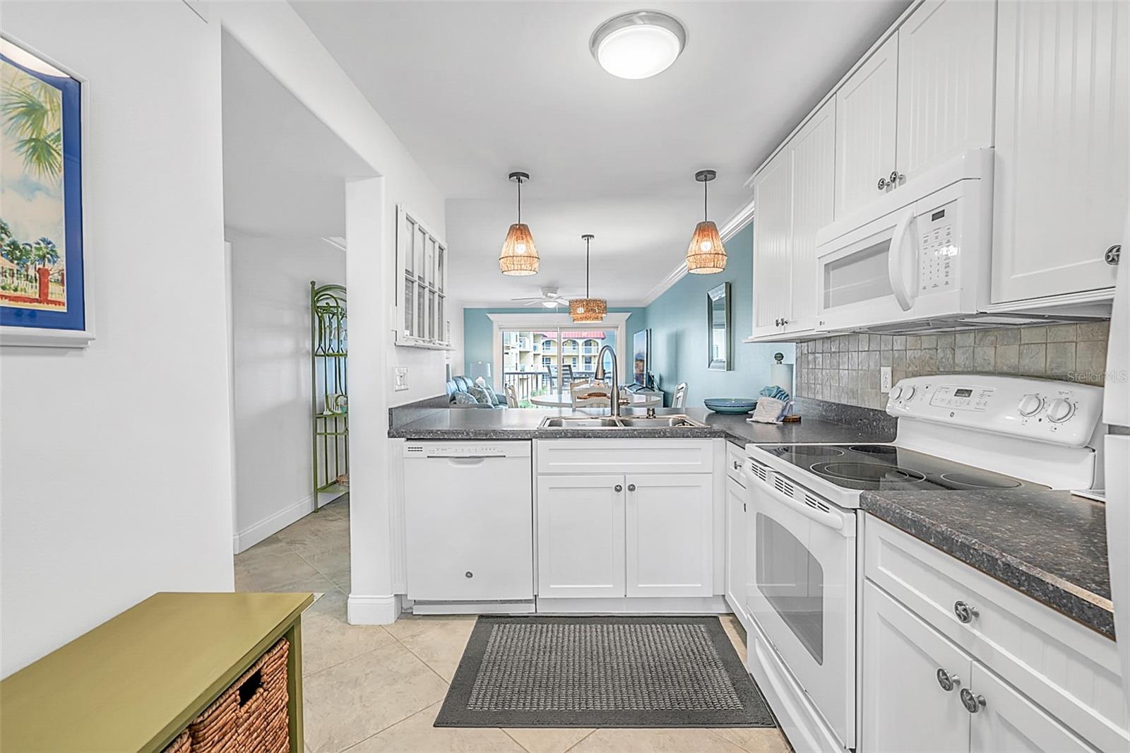 Image 13 of 38 For 3801 Atlantic Avenue Ut212