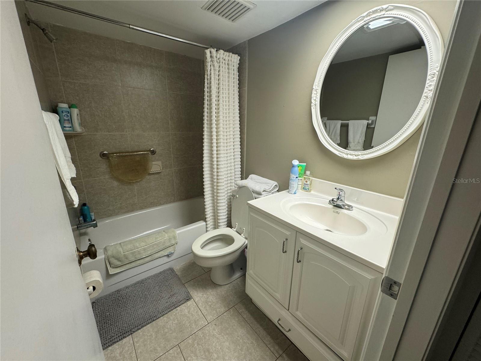 Image 5 of 14 For 129 Caryl Way 129