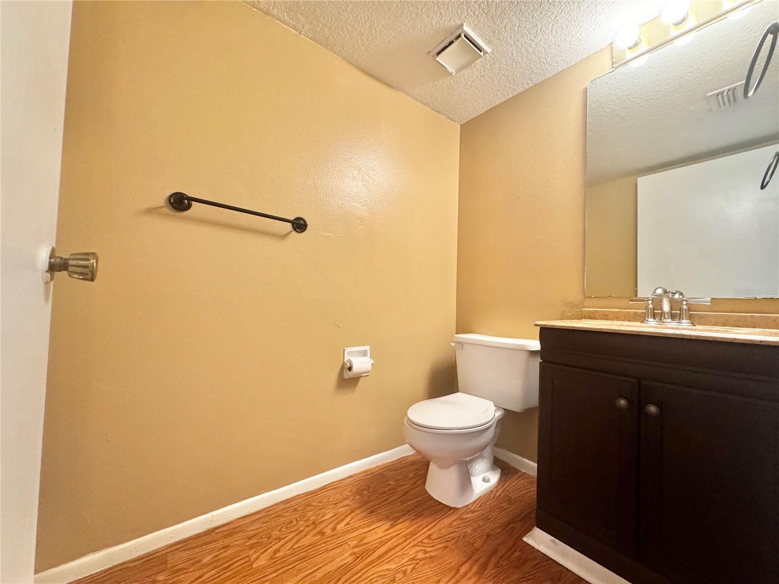 Image 10 of 21 For 305 Sterling Lake Drive