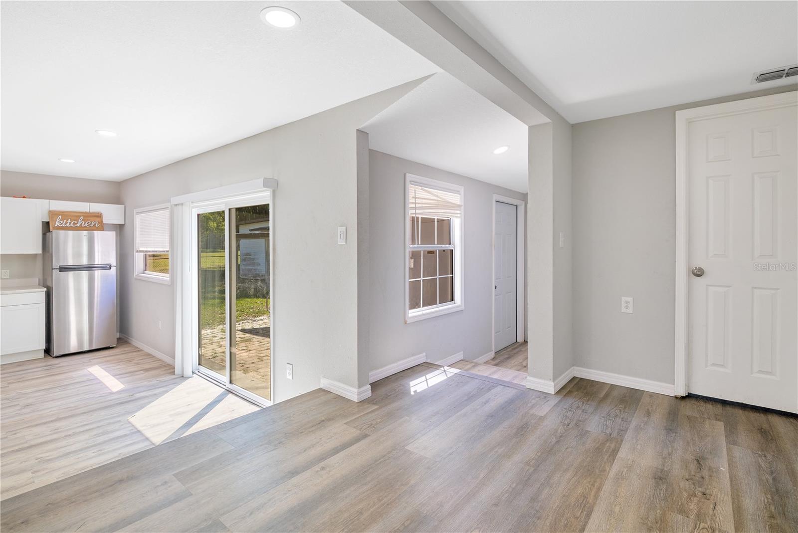 Image 3 of 26 For 2927 Ahern Drive