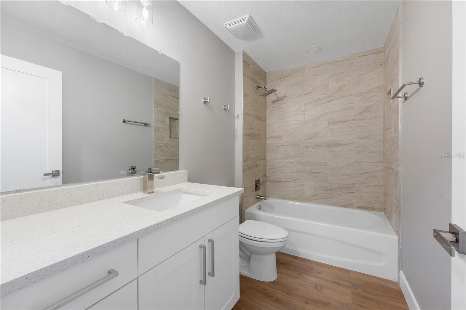 Listing photo id 20 for 274 Bolero Place