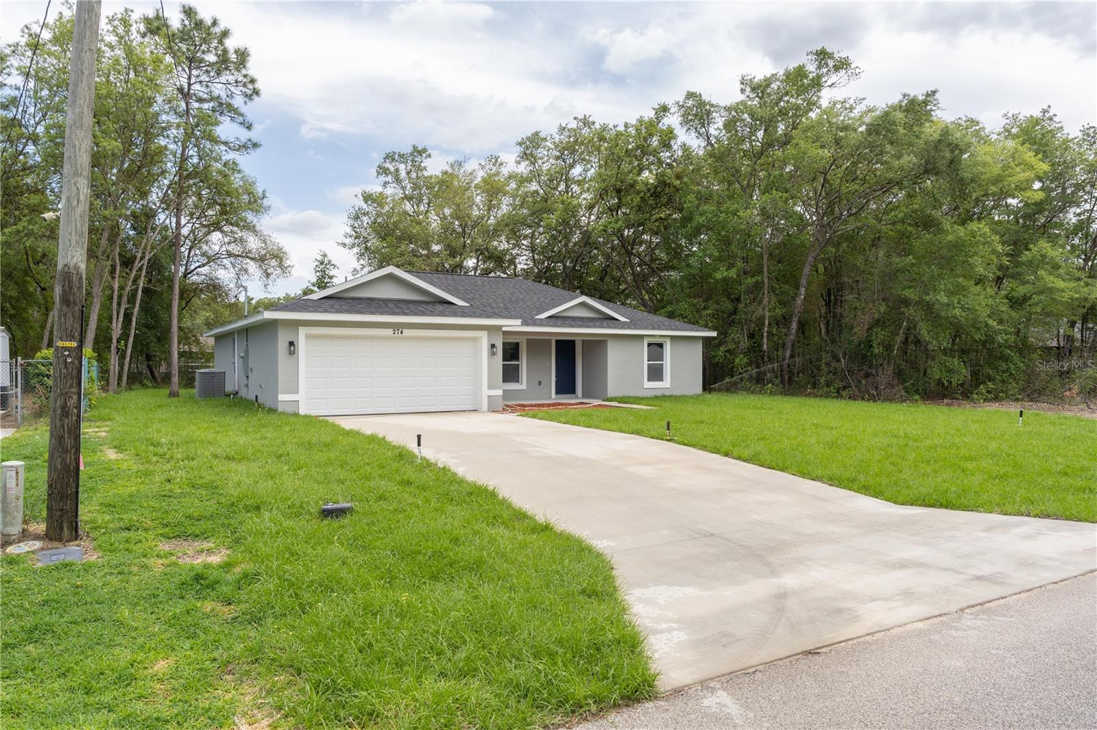Listing photo id 1 for 274 Bolero Place