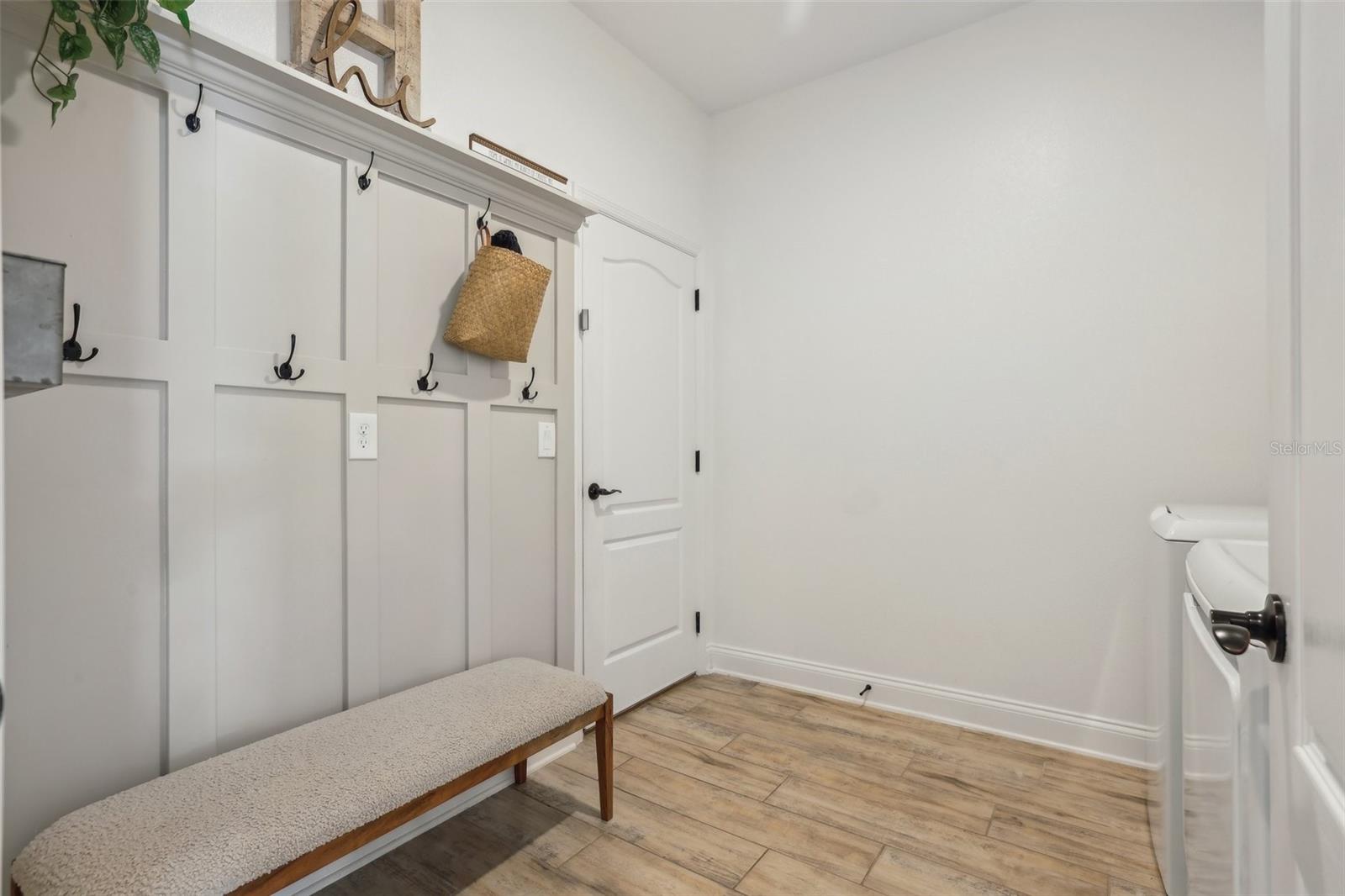 Image 30 of 75 For 17226 Hickory Wind Drive