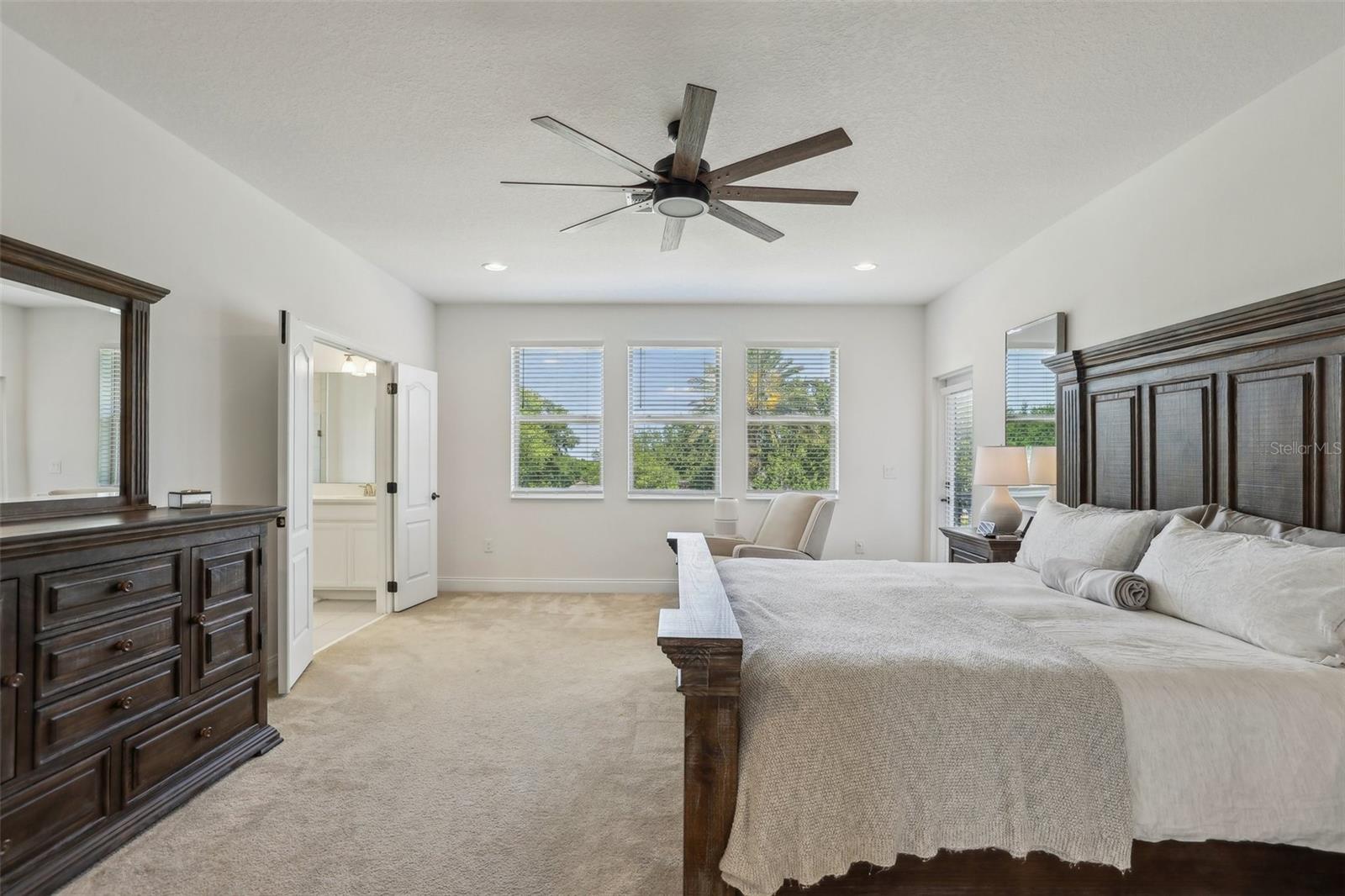 Image 33 of 75 For 17226 Hickory Wind Drive