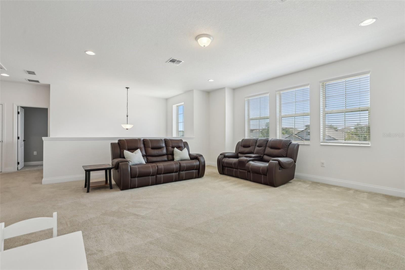 Image 43 of 75 For 17226 Hickory Wind Drive