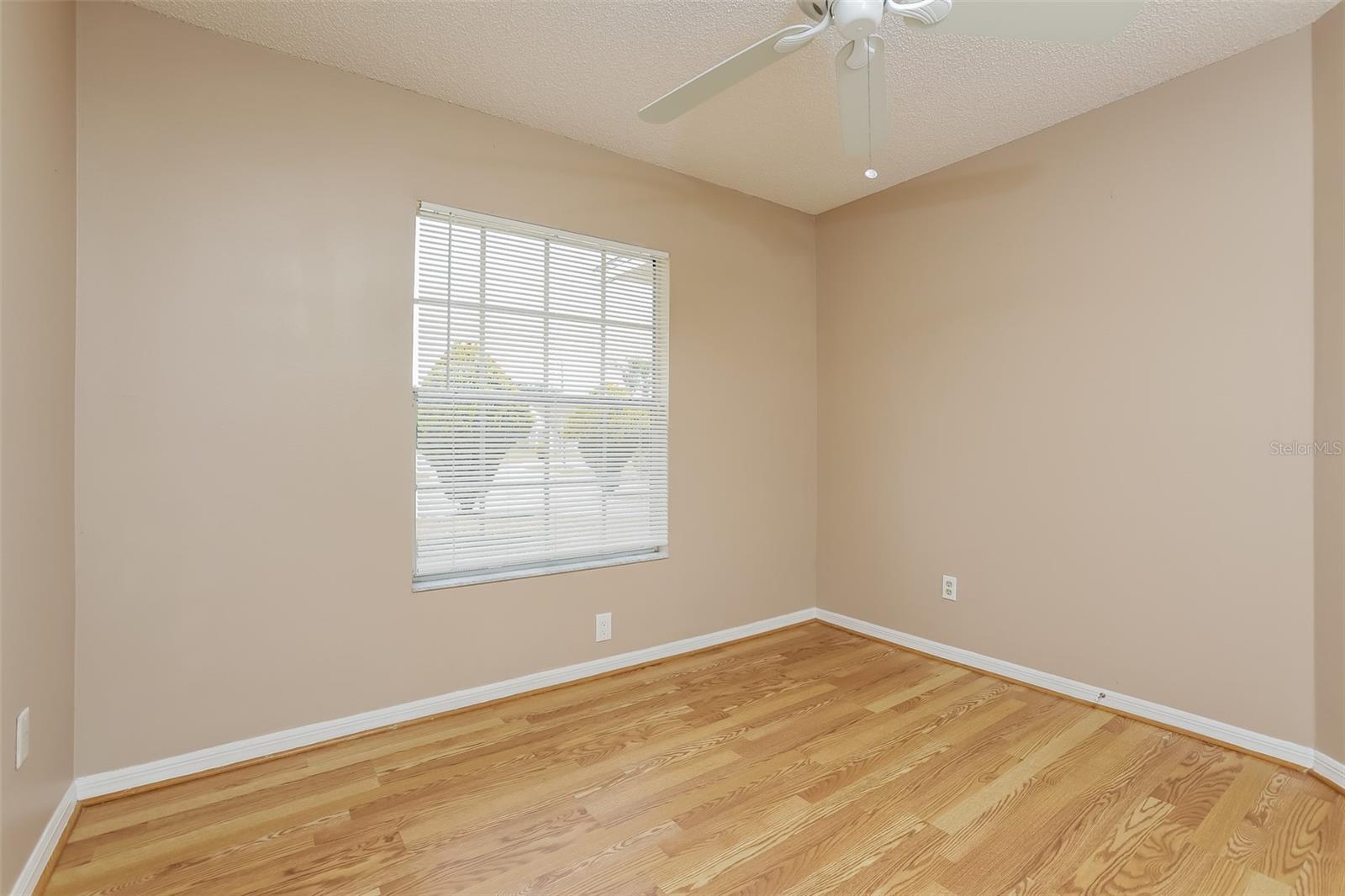 Image 11 of 15 For 2049 Greystone Trail