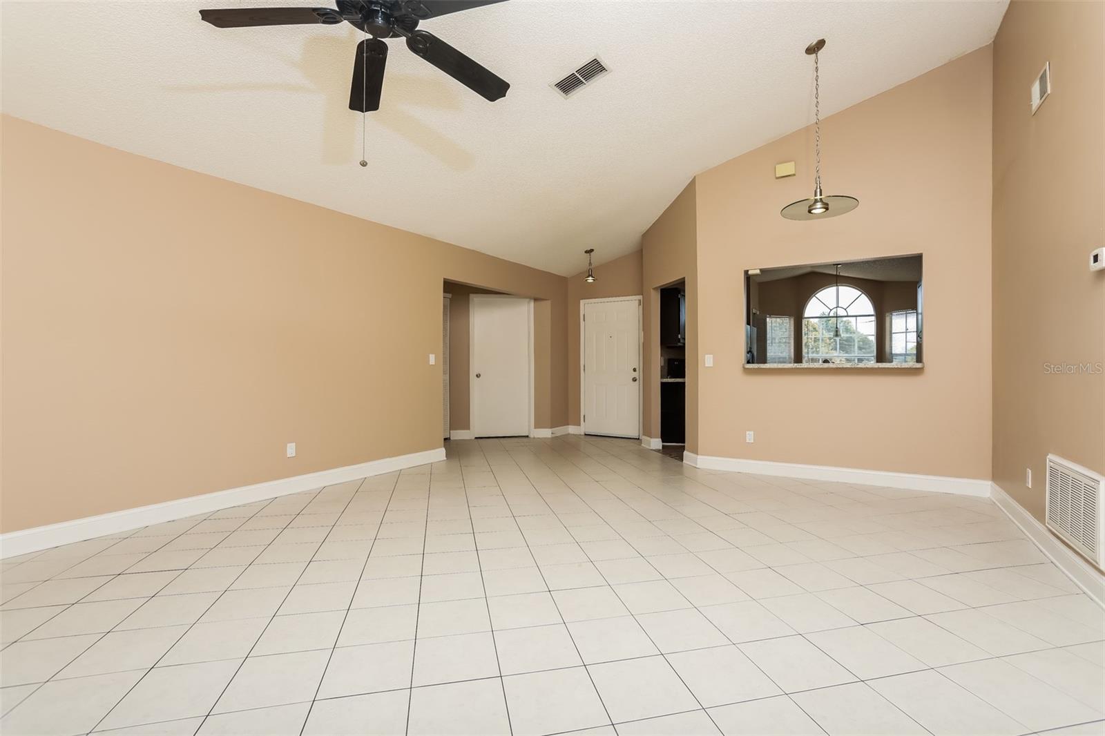 Image 4 of 15 For 2049 Greystone Trail
