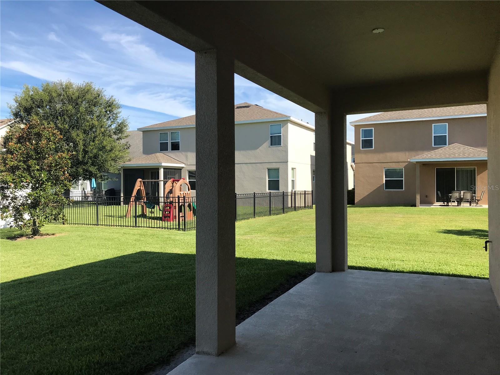 Image 13 of 21 For 8112 Red Crossbill Street