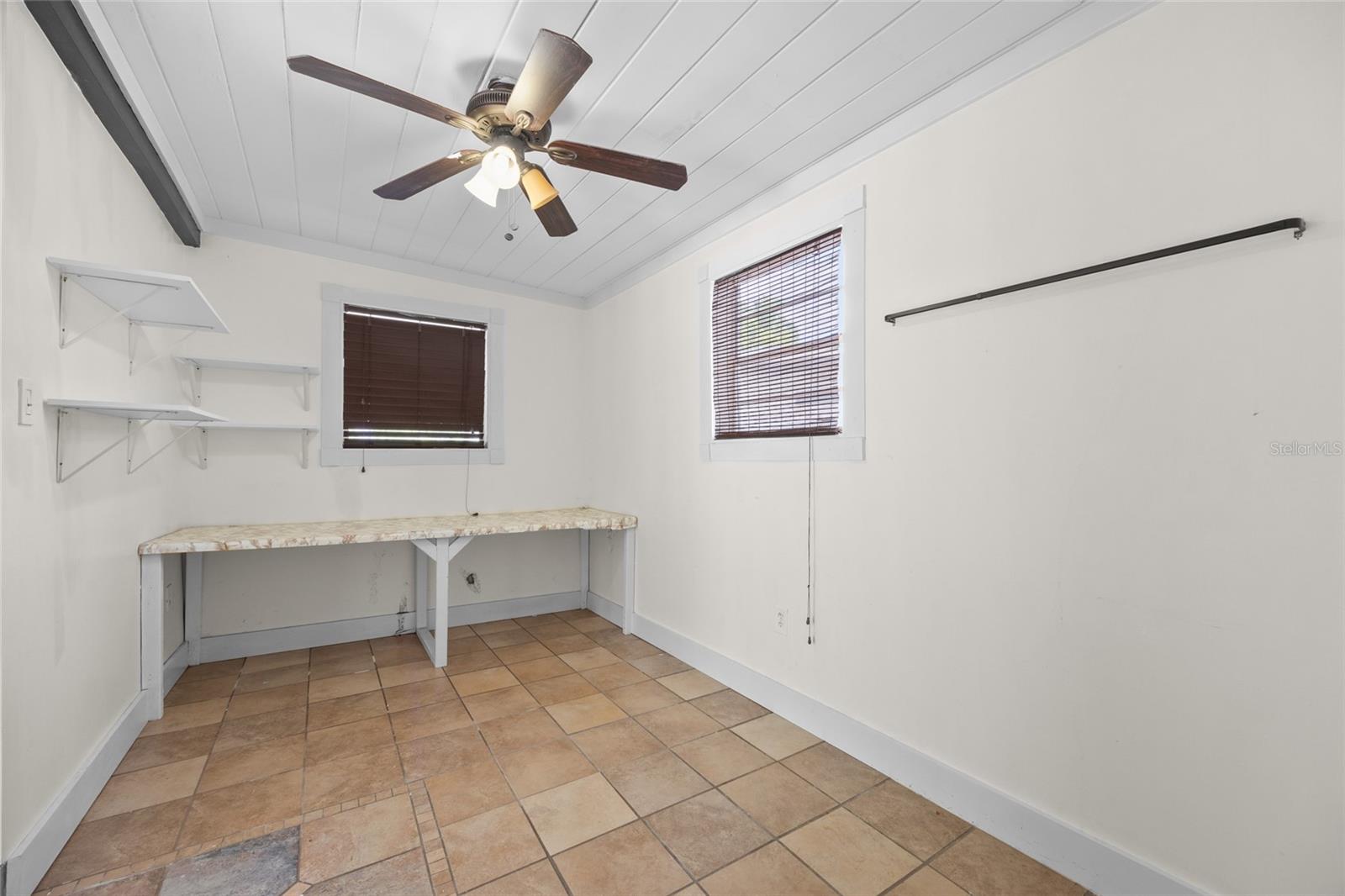 Image 18 of 27 For 1010 Timor Avenue