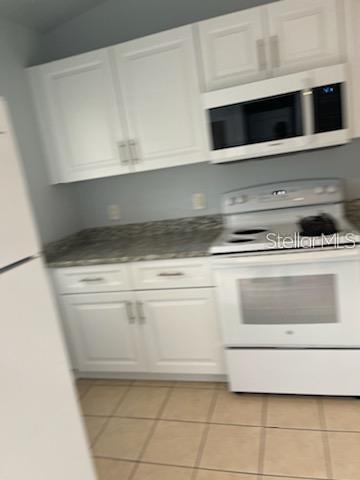Image 3 of 11 For 4422 26th Street Sw