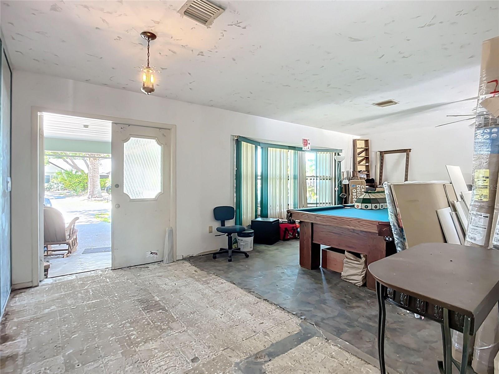 Image 11 of 39 For 1369 Brookside Drive