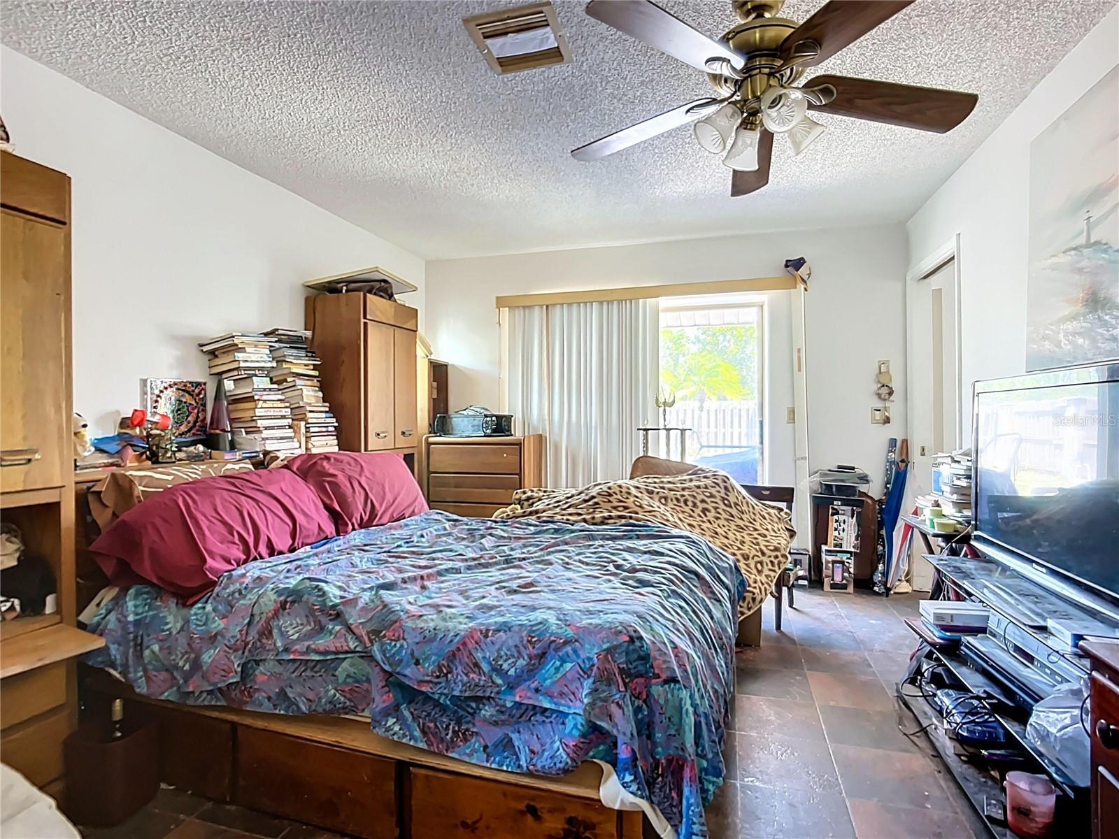 Image 22 of 39 For 1369 Brookside Drive