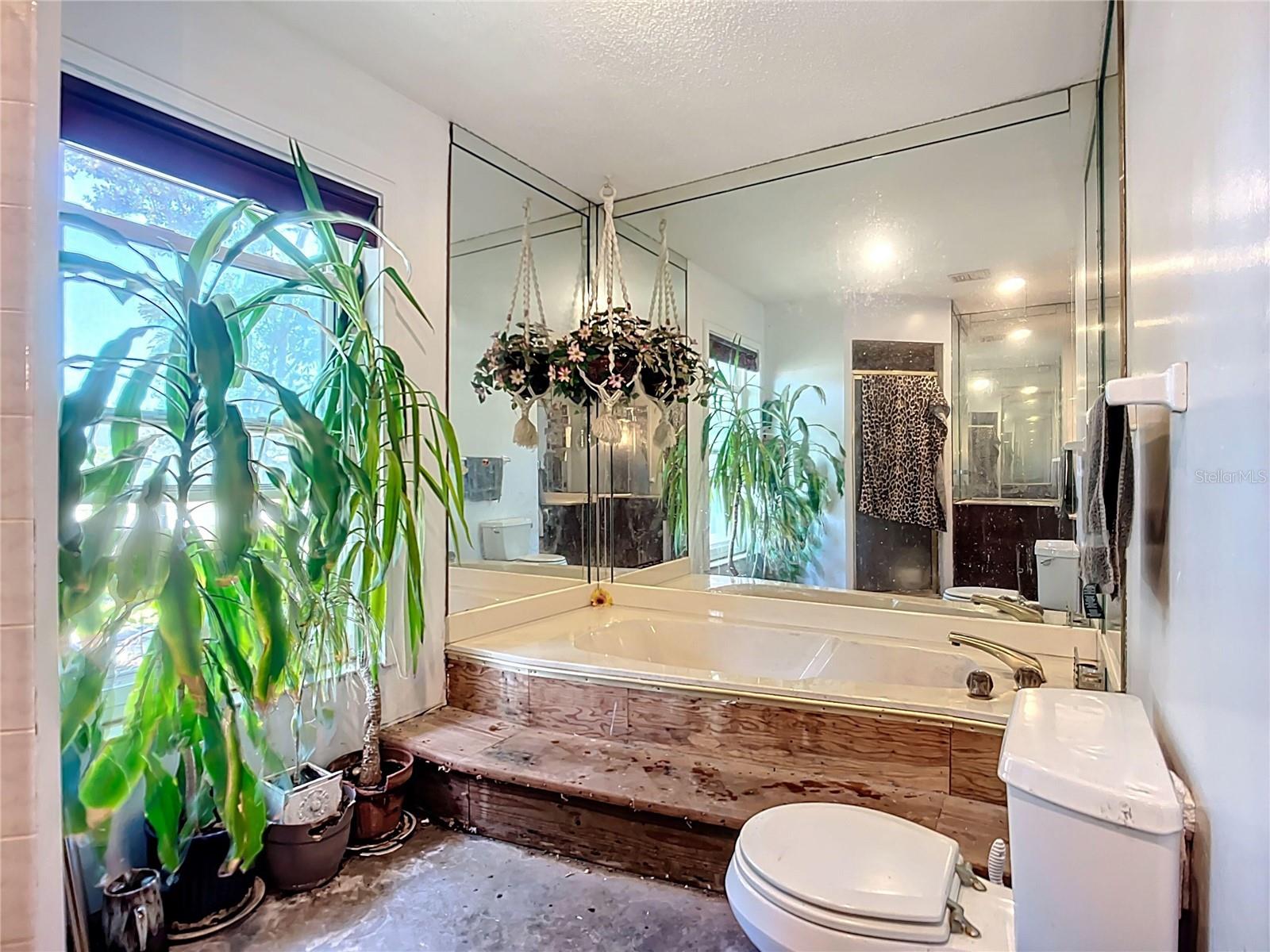 Image 24 of 39 For 1369 Brookside Drive