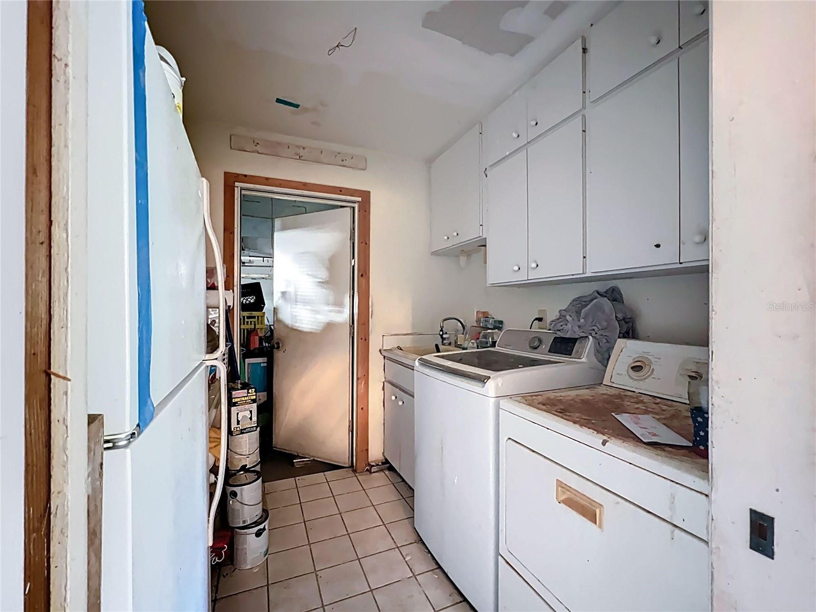 Image 26 of 39 For 1369 Brookside Drive
