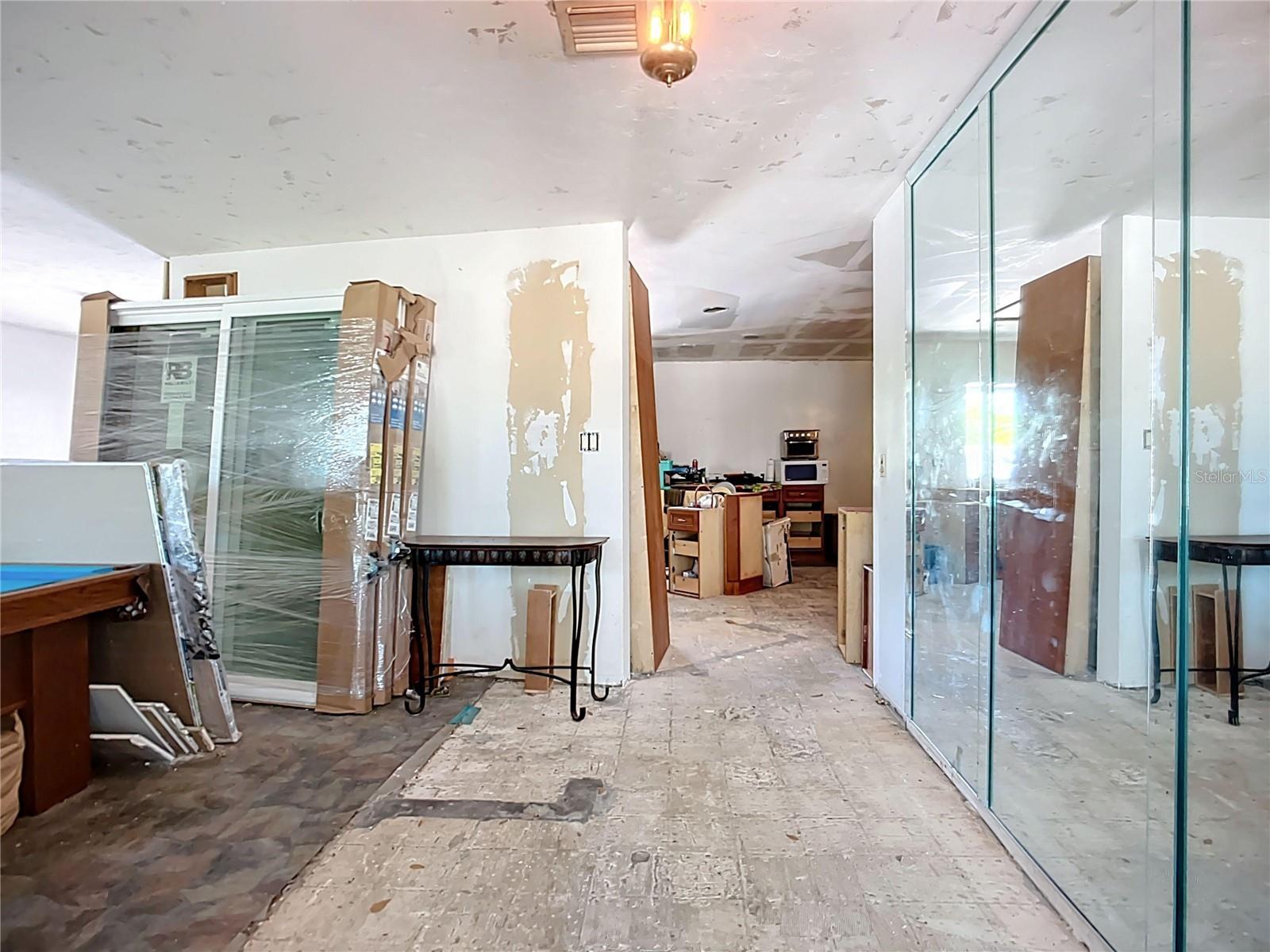Image 8 of 39 For 1369 Brookside Drive