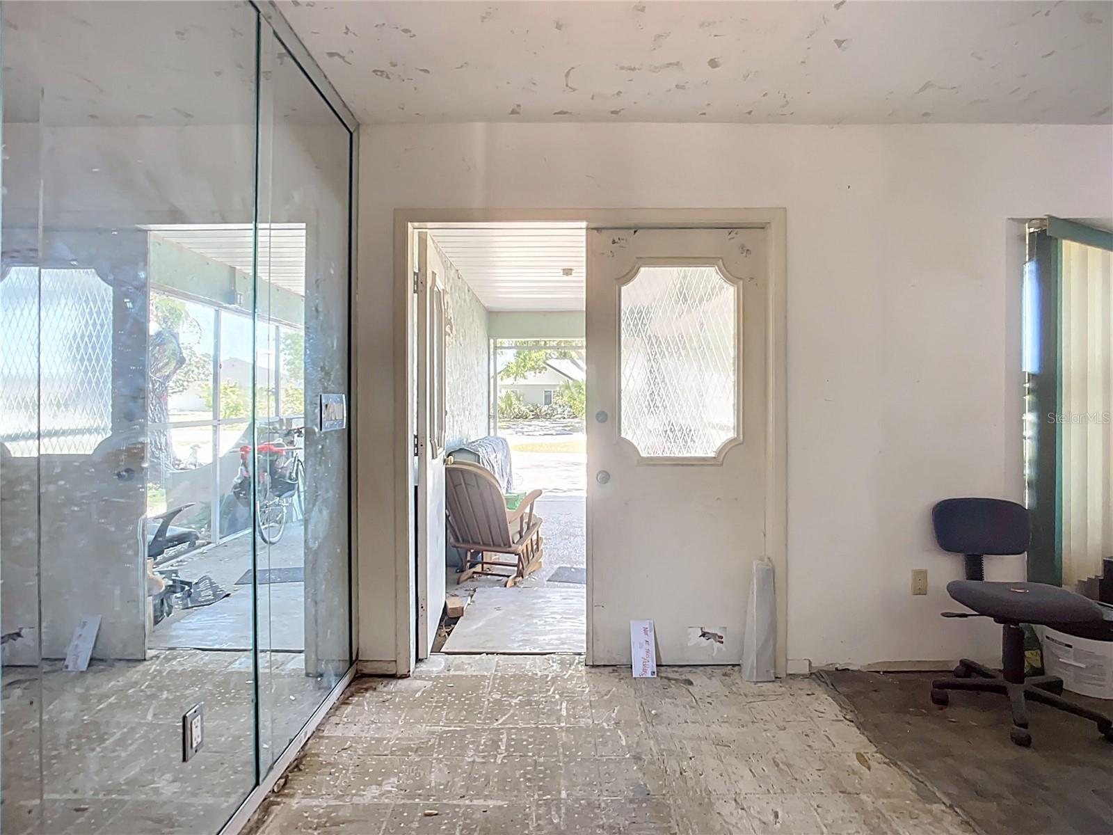 Image 9 of 39 For 1369 Brookside Drive