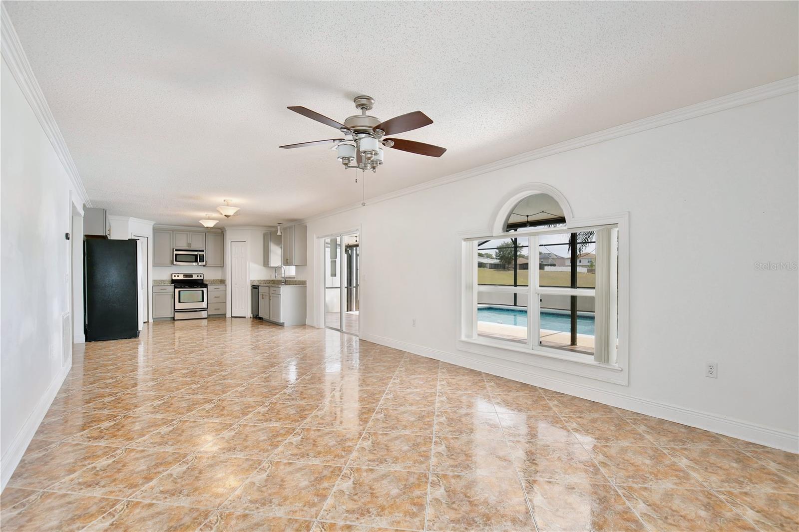 Image 10 of 49 For 629 Milford Drive