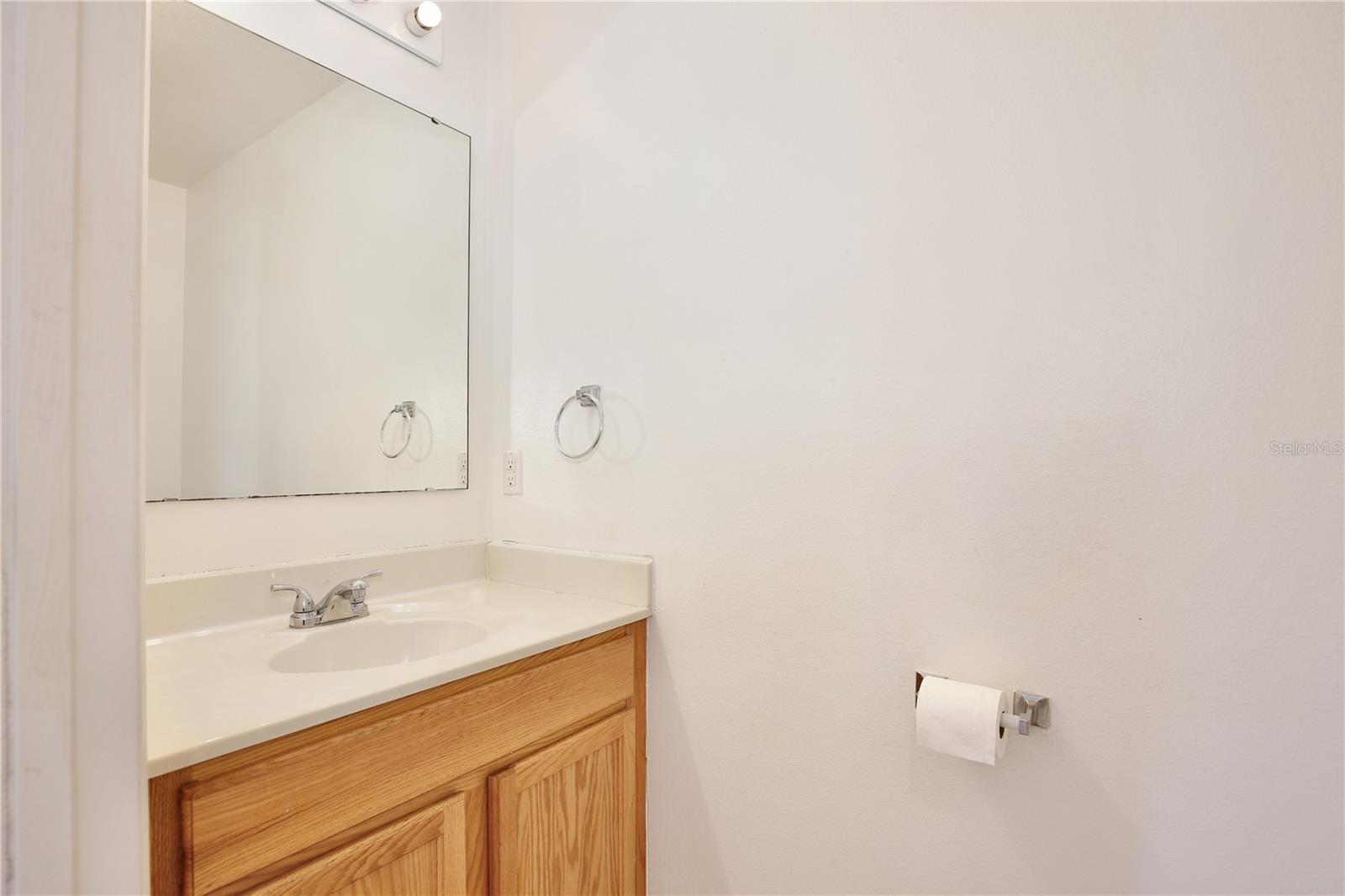 Image 16 of 49 For 629 Milford Drive