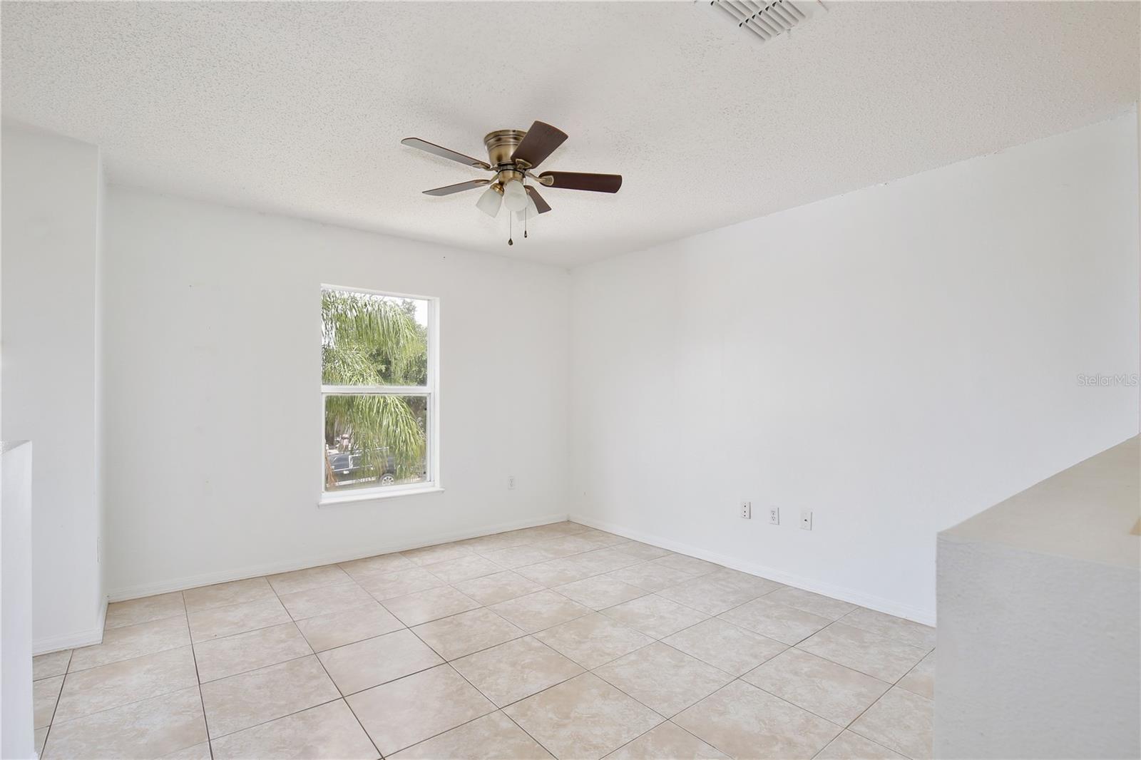 Image 17 of 49 For 629 Milford Drive