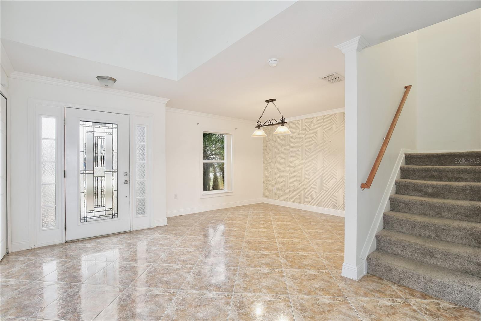 Image 5 of 49 For 629 Milford Drive